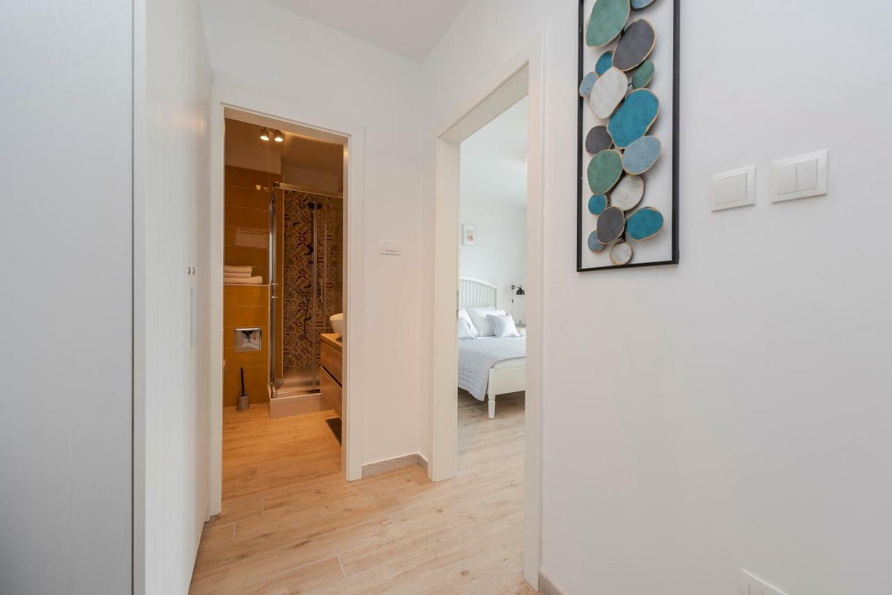 דירות זאדאר Seven Apartman מראה חיצוני תמונה