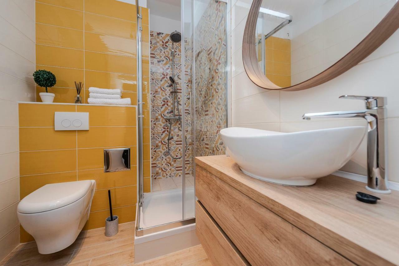 דירות זאדאר Seven Apartman מראה חיצוני תמונה